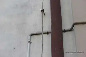 Podłączenie internetu bez zachowanego odstępu izolacyjnego