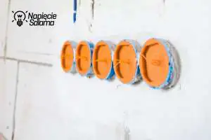 Zwróć uwagę jak osadzać puszki elektryczne