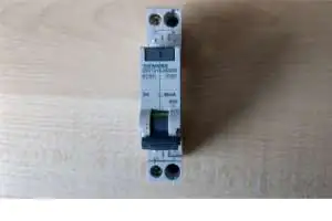 Wyłącznik różnicowo-nadprądowy jedno miejsce w rozdzielnicy Siemens wyłącznik różnicowo-nadprądowy z wyzwalaczem elektromagnetycznym