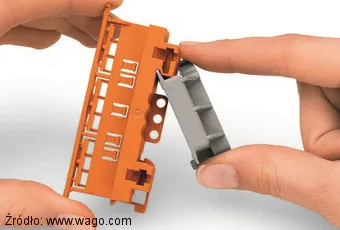Montaż adaptera kontowego 222-510 na adapterze 221-510 Wago Montaż adaptera kontowego 222-510 na adapterze 221-510 Wago