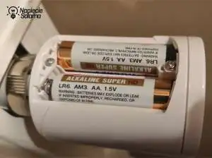 Głowica termostatyczna RGT-01 zasiana bateriami LRG Exta Life posiada głowicę RGT-01 zasilaną bateriami AA