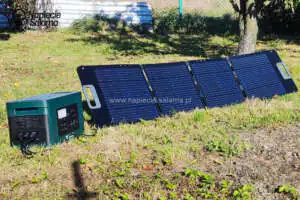 Panel PV VT-10120 120 W Nr. ref. 11446 z stacją zasilania VT-1001N Nr. ref.: 11627 z V-TAC Stacja zasilania VT-1001N Nr. ref.: 11627 z panelem PV VT-10120 120 W Nr. ref. 11446 V-TAC