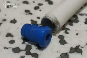 Sposób zabezpieczenia rurki podłogowego czujnika temperatury Zabezpieczenie rurki podłogowego czujnika temperatury